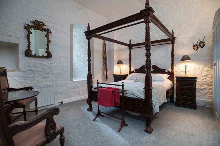 Ross Castle B&B Oldcastle 外观 照片