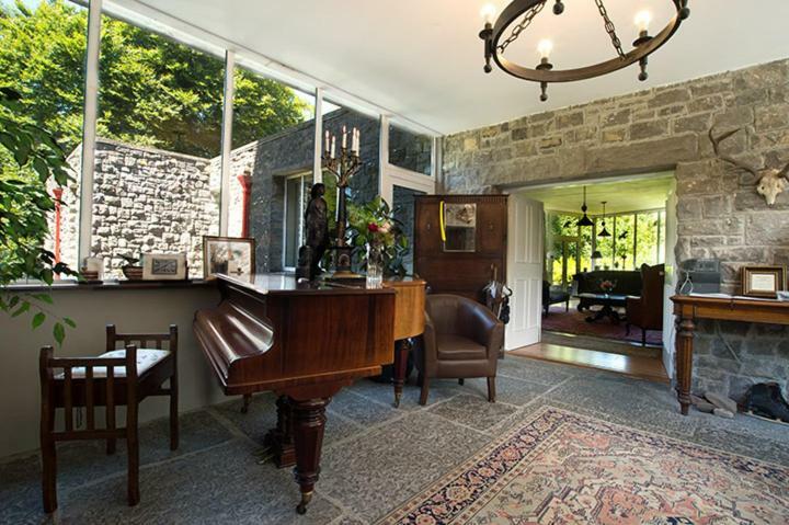 Ross Castle B&B Oldcastle 外观 照片